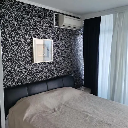 Appartamento Albena 2